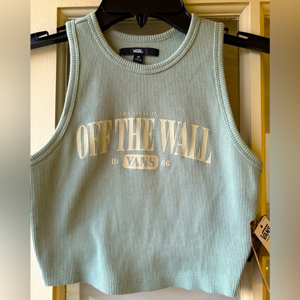 NWT Women’s Vans Off The Wall Tank, Sz XS